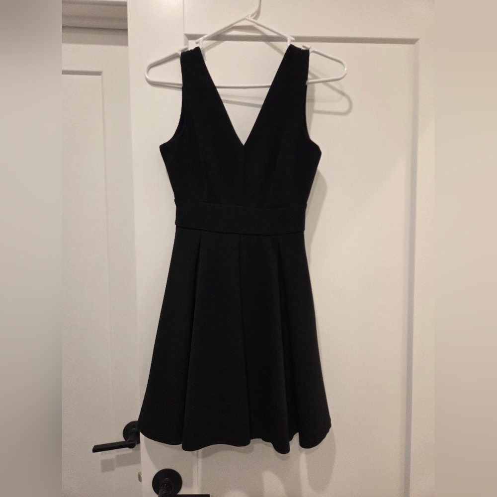 Haute Monde Black V-Neck Little Black Dress